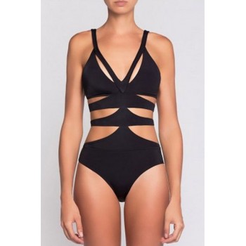 Sexy V-Neck Sleeveless Hollow Out One-Piece Swimwear For Women red black