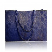 Trendy Women's Shoulder Bag With Snake Print and PU Leather Design blue white black