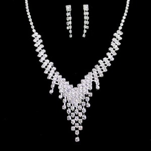 A Suit of Alloy Rhinestoned Tassel Necklace and Earrings