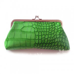 Fashionable Women's Clutch Wallet With Stone Pattern and Kiss-Lock Closure Design Green