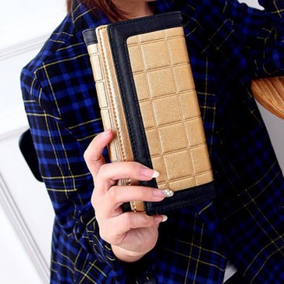Stylish Women's Wallet With Color Block and Checked Design gold