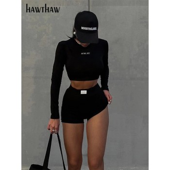 Stylish Long Sleeve Crop Top and Shorts Two Piece Tracksuit Set for Women