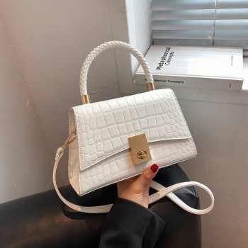 Trendy Retro Designer Women's Handbags