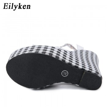 Eilyken Gingham Thick Bottom Wedge Sandals for Women Black