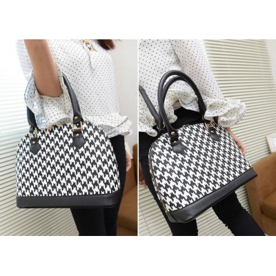 Pretty Women's Tote Bag With Houndstooth and Rivets Design